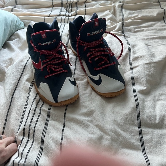 Nike LeBron xi 11 Basketball Shoes - Independence Day red white blue